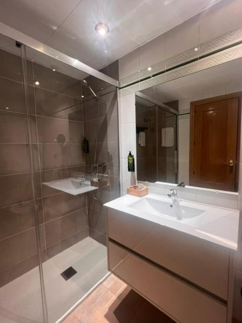 Aparthotel El Serch Andorre-la-Vieille Extérieur photo