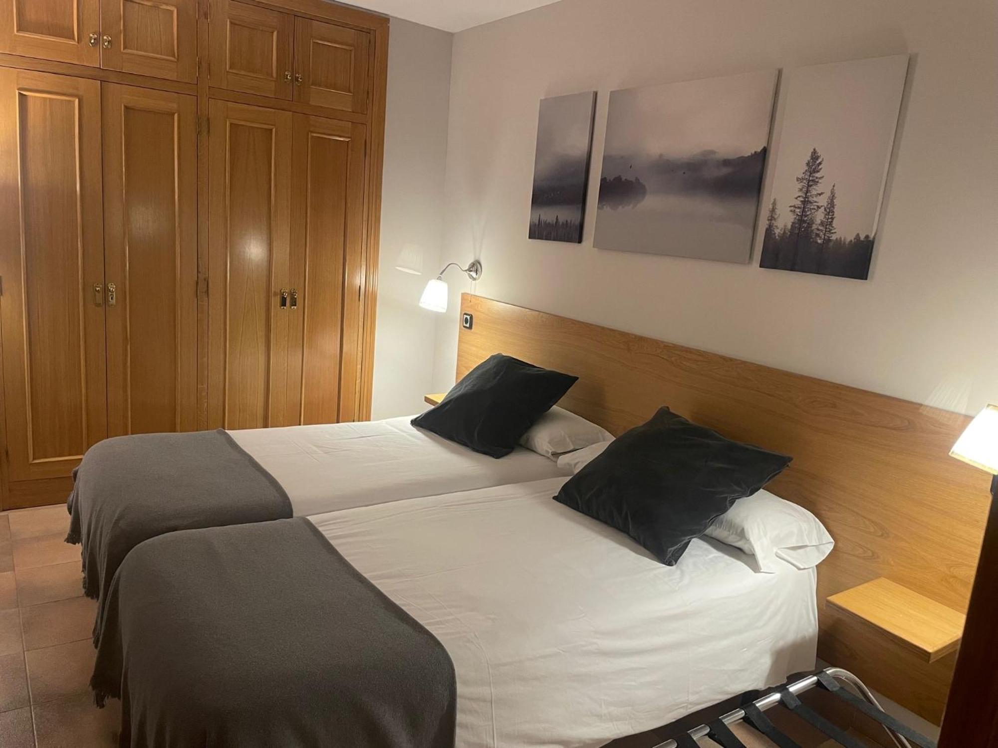 Aparthotel El Serch Andorre-la-Vieille Extérieur photo