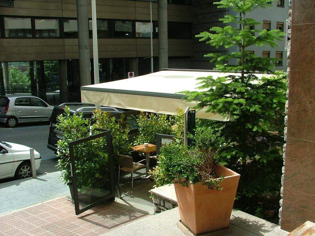 Aparthotel El Serch Andorre-la-Vieille Extérieur photo