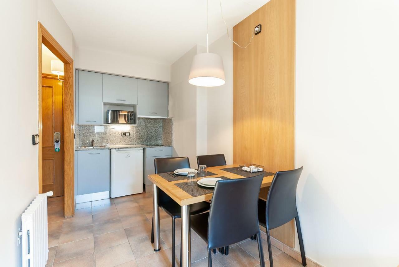 Aparthotel El Serch Andorre-la-Vieille Extérieur photo